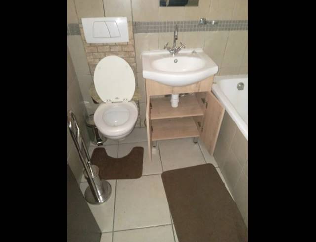 1 BEDROOM APARTMENT FOR SALE IN MARSHALLTOWN